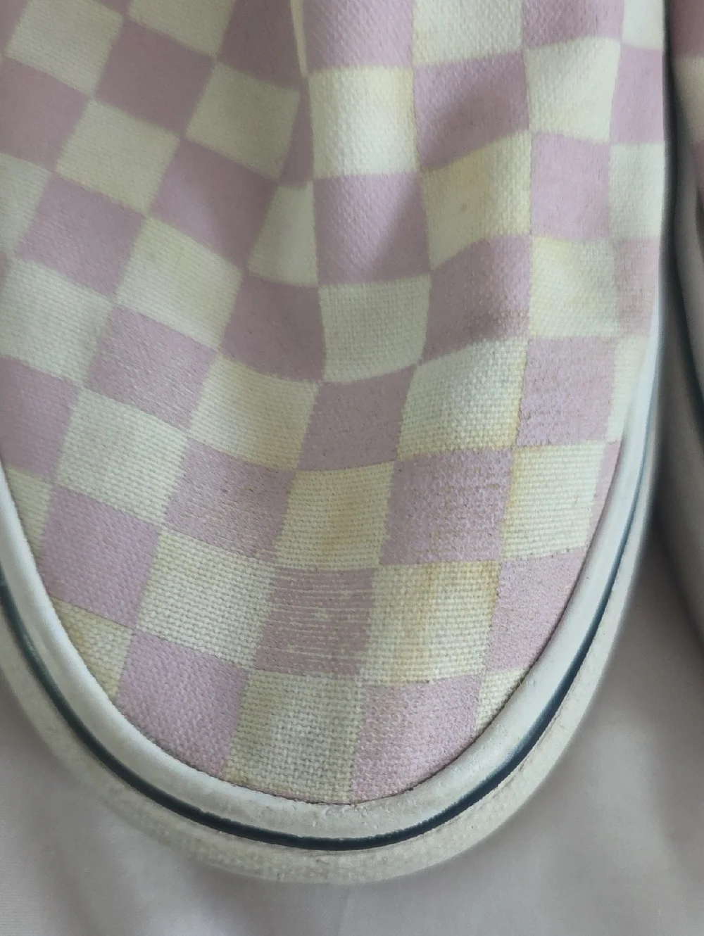 Vans Slip-On Checkerboard in Lavender & Cream